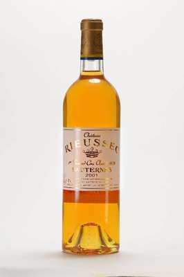6 Flaschen 2001 Chateau Rieussec, Sauternes , Premier Grand Cru Classe, Domaines Barons deRothschild, je ca. into neck, je ca. 75 cl, je ca. 13,5 % ...