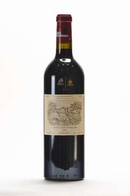 1 Flasche 2005 Chateau Lafite Rothschild, Pauillac, ca. 75 cl, ca. into neck, ca. 13 % Vol., unverkostet, 96+ Parker Punkte, sehr selten im Angebot, ...
