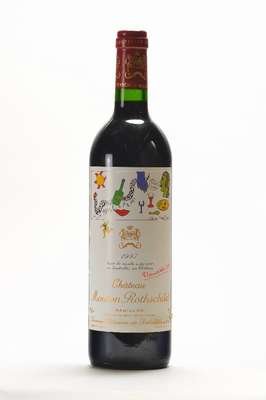 2 Flaschen Chateau Mouton Rothschild, Pauillac, Jahrgänge 1997 und 1999, Premier Cru Classe, Künstleretiketten von Niki de St.Phalle und Raymond ...