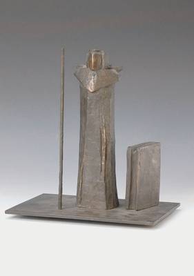 Wolf Spitzer, geb. 1940, Der heilige Benedikt, Bronzeskulptur, Gießerstempel Strehle, ca. 32x20x29 cm, Der Kopf wurde geformt als Grundriss einer ...