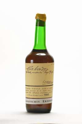 1 Flasche Calvados Pays D'Auge VSOP Domaine Dupont, ca. 43% Vol, Nr: 14430, ca. 70 cl, Ausländisches Erzeugnis, Abstand zwischen Kapsel und ...