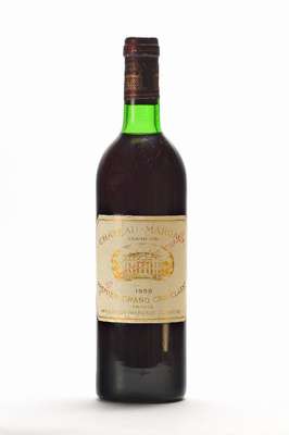 1 Flasche 1958 Chateau Margaux, Margaux, ca. 75 cl, ca. top shoulder, unverkostet, Etikett l. gebräunt, selten im Angebot, sammelwürdig, Kapsel ...