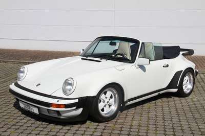 Porsche, 911 Turbo 3.3, Cabriolet, Fahrgestellnummer WPOEB0938KS070219, EZ 04.01.1989, Laufleistung 112.724 km abgelesen, HU neu, 210 kW/ 286 PS, 6- ...