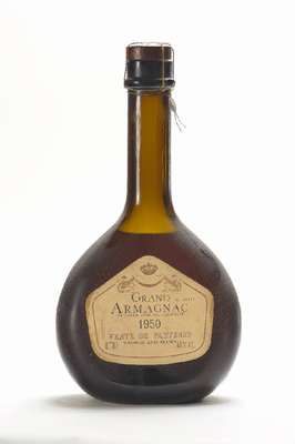 1 Flasche 1950 Ferte de Partenay Grand Armagnac, ca. 70 cl, 44 % Vol, Abstand zwischen Kapsel und Armagnac: ca. 9,5 cm, unverkostet, ...