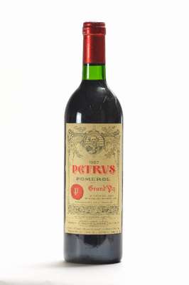 1 Flasche 1987 Chateau Petrus, Pomerol, ca. 75 cl, Füllstand: ca. into neck, unverkostet, selten im Angebot, sammelwürdig, sehr guter ...