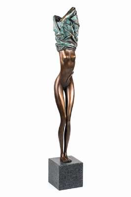 Bruno Bruni, geb. 1935 Gradara, Zopf der Aphrodite, Bronzeskulptur, signiert und nummeriert 200/1000, H. Bronze ca. 60 cm, H. Sockel ca. 10 cm