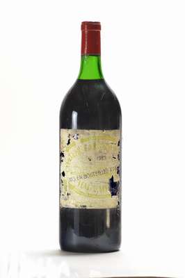 1 Magnumflasche 1983 Chateau Caronne Ste Gemme, Haut-Medoc, ca. 150 cl, Füllstand: ca. topshoulder, Etikett besch., Kapsel teilw. oxidiert, selten ...
