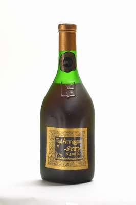 1 Flasche 1965 Aignan Vieil Armagnac Sempe, ca. 70 cl, 40% Vol., unverkostet, Abstand zwischen Kapsel und Armagnac, ca. 4,8 cm, sehrguter ...