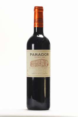 6 Flaschen 2005 Parador Reserva, Bodegas Julian Chivite, Navarra, je ca. 75 cl, 13 % Vol., Füllstände: je ca. high fill, unverkostet, sehr selten ...