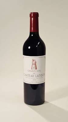 1 Flasche 2010 Chateau Latour, Pauillac, Premier Grand Cru Classe, ca. 75 cl, Füllstand: ca. into neck, 14 % Vol., unverkostet, sehr guter ...
