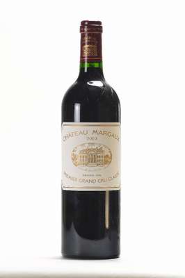 1 Flasche 2010 Chateau Margaux, Margaux, Premier Grand Cru Classe, ca. 75 cl, Füllstand: ca. into neck, 13,5 % Vol, unverkostet, selten im Angebot, ...