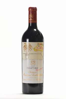 1 Flasche 2006 Chateau Mouton Rothschild , Pauillac, Premier Cru Classe, Künstleretikett:Lucian Freud, ca. 75 cl, ca. high fill, unverkostet, sehr ...
