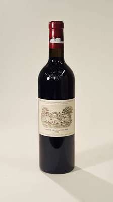 1 Flasche 2006 Chateau Lafite Rothschild, Pauillac, 12,5 % Vol, ca. 75 cl, Füllstand: ca. into neck, unverkostet, sehr guter Erhaltungszustand, ...