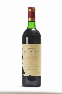 3 Flaschen 1983 Chateau Maucaillou, Moulis, Domaine Dourthe Freres, je ca. 75 cl, Füllstand: je ca. top shoulder, unverkostet, Etikett z.T. besch.