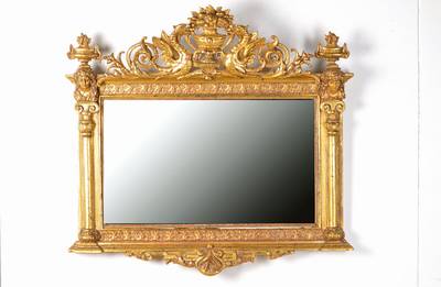 Prunkvoller Salonspiegel, Frankreich, um 1860/70, Weichholz gestuckt u. goldfarben gefaßt, eklektisch, vielfach Profilrahmung, überreiche ...
