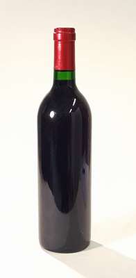 1 Flasche Chateau Palmer, Margaux, ca. 75 cl, Füllstand: ca. into neck, unverkostet, ohne Etikett, Chateau auf Kapsel ersichtlich, wahrscheinlich ...