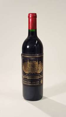 1 Flasche 1990 Chateau Palmer, Margaux, Mähler-Besse, ca. 75 cl, 12 % Vol., Füllstand:ca. into neck, Etikett l. besch. und l. beschmutzt, ...
