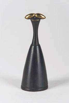 Paul Wunderlich, 1927-2010, Löschhütchen, Bronzeskulptur, sign., num 1486, H. 9 cm