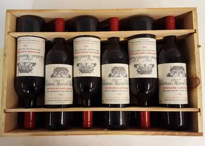 12 Flaschen 1990 Chateau Maison-Blanche, Montagne-Saint Emilion, Füllstand: je ca. intoneck, 12,8 % Vol., je ca. 75 cl, unverkostet, sehr gute ...