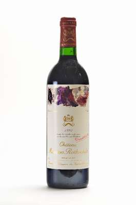 1 Flasche 1992 Chateau Mouton Rothschild, Pauillac, Premier Cru Classe, Künstleretikett:Per Kirkeby, ca. 75 cl, 12,5 % Vol., Füllstand: ca. into ...