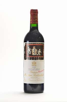 1 Flasche 1994 Chateau Mouton Rothschild, Pauillac, Premier Cru Classe, Künstleretikett:Karel Appel, ca. 75 cl, 12,5 % vol., unverkostet, ...