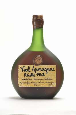 1 Flasche 1942 Marie Duffau Vieil Armagnac, 42 % Vol., ca. 70 cl, Abstand zwischen Kapsel und Armagnac ca: 5,5 cm, unverkostet, in der ...