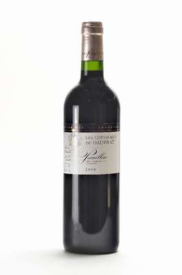 12 Flaschen 2008 Les Chevalier De Dauprat, Pauillac, je ca. 75 cl, 13 % Vol., unverkostet, Füllstände: je ca. into neck, selten im Angebot, im ...