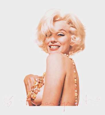 Bert Stern, 1929-2013, Marilyn Monroe - The famous smile, 1962, Pigmentdruck auf Velin, 2012, sign., num. 16/25, Blattgr. 48,5x33 cm, inkl. ...