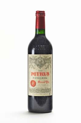 1 Flasche 1998 Petrus, Pomerol, ca. 75 cl, Füllstand: ca. into neck, 13,5 % Vol., unverkostet, sehr guter Erhaltungszustand, absolut sammelwürdig, ...