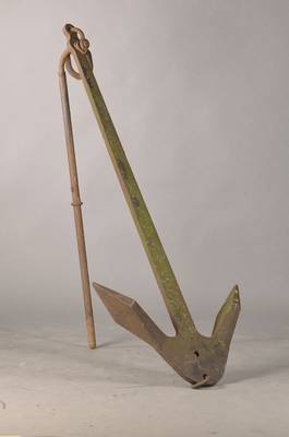 Schiffsanker eines Binnenschiffes, 20.Jh., Eisen, z.T. stark korrodiert, ca. 187x83 cm