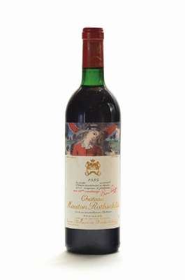 1 Flasche 1985 Chateau Mouton Rothschild, Pauillac, Premier Cru Classe, Künstleretikett:Paul Delvaux (1897 Antheit-1994 Veurne), Etikett min. ...