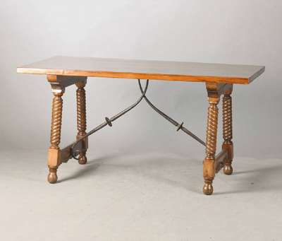 Renaissance-Tisch, nach dem alten Vorbild der italienischen u. spanischen Refektoriumstische, dekoratives Eisengestänge des 17. Jh., 19.Jh., ...