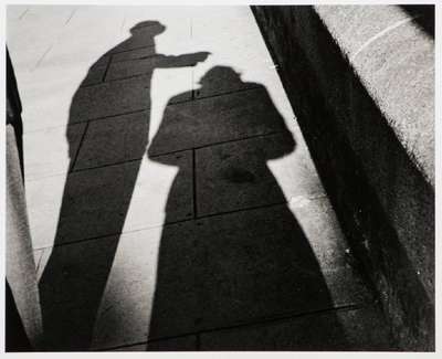 Raoul Hausmann, 1886-1971, 5 Bromsilbergelatine-Abzüge, Ombres, Reflets, La beauté à la cuisine, Limoges-Gare,es photographes, aus 1931-1957, ...
