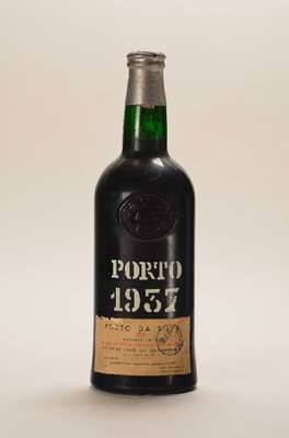 1 Flasche 1937 Antonio Jose da Silva Vintage Port, ca. 70 cl, Füllstand: ca. into neck, unverkostet, 1972 in die Flasche abgefüllt, 35 Jahre im ...