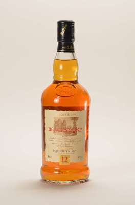 1 Flasche 12 years old Blackstone Highland Single Malt, ca. 70 cl, 40 5 vol., unverkostet, sehr guter Erhaltungszustand, Abstand zwischen Kapseln und ...