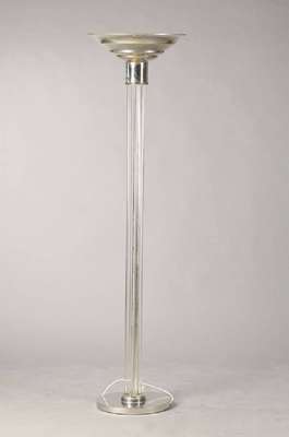 Stehlampe/Deckenfluter, Art Deco, wohl deutsch, 1930er Jahre, Metall vernickelt, mit drei eingesetzten, transparenten Glasstangen, intakt, ältere ...