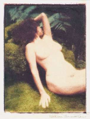 Kathleen Thormod Carr, Rain Forest Nude II, 1994, Vintage Polaroid Abzug handkoloriert, sign ., verso Copyright Stempel, datiert, betitelt, Blattgr. ...