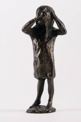 unbekannter Künstler, Mädchen, Bronzeskulptur, num. 9/100, unleserlich sign., H. 16,5 cm