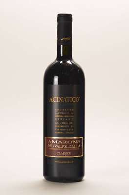 6 Flaschen 2000 Acinatico Amarone della Valpolicella, je ca. 75 cl, 16% Vol., Füllstände: top shoulder und into neck, unverkostet, sehr guter ...