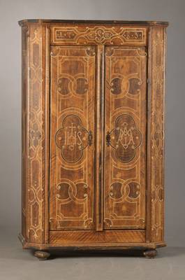 Bauernschrank, alpenländisch, Österreich, 2.H.18.Jh., dat. 1783, Weichholz gefaßt, in orig. Fassung nur leicht aufgefrischt, typische ...