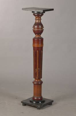 Blumensäule, H. ca. 102cm, B. ca. 23.5cm