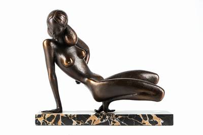 Capellini Sergio, geb. 1942 Bologna, Donna seduta, Bronzeskulptur auf Marmorsockel, signiert, num. 28/299, mit Gießerstempel Venturi Arte, ca. 30x37 ...