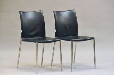 6 Lederstühle, Modell Lia, Design Roberto Barbieri, 1998, Gestell in Aluminium, Lederbezug mit Innenpolster, Hersteller Zanotta, H. ca. 85 cm, Sh. ...