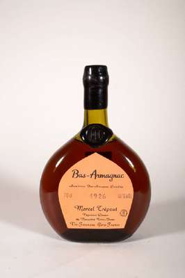 1 Flasche 1926 Trepout Bas-Armagnac, ca. 70 cl, 40% Vol., Abstand zwischen Kapsel und Armagnac ca. 3,5 cm, Kapselwachs min. besch. sonst sehr guter ...