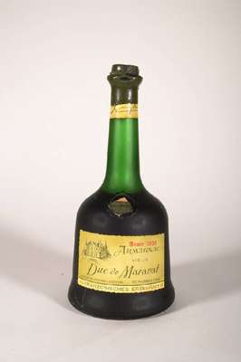 1 Flasche 1938 Armagnac Duc de Maravat, ca. 70 cl, 40 % Vol., Abstand zwischen Kapsel und Armagnac: ca. 8,5 cm, unverkostet, Kapselwachs und Siegel ...