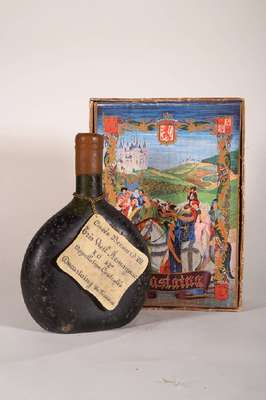 1 Flasche Ducastaing Cuvee Bernard VII X.O. Tres Vieil Armagnac, ca. 70 cl, 42 % Vol., Abstand zwischen Kapsel und Armagnac: ca. 4,5 cm, ...