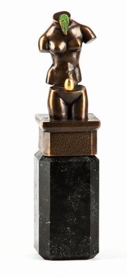 Salvador Dali, 1904-1989, Bronzeskulptur aufschwarzem Sockel, gestempelt, num. 2738/7500D,mit Sockel ca. 21x5 cm