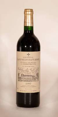 1 Flasche 1997 Chateau La Mission Haut-Brion , ca. 75 cl, 13 % Vol., Füllstand: ca. into neck, unverkostet, guter Erhaltungszustand, sammelwürdig