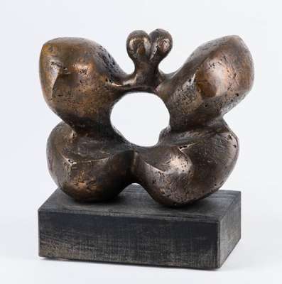 Rudolf Scheurer, geb. 1931, Bronze-Skulptur auf schwarzem Holzsockel, monogram., dat. 80, ca. 21x18x11 cm