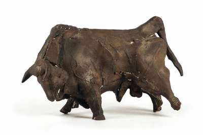 Thomas Duttenhoefer, geb. 1950 Speyer, Stier, Bronzeskulptur, Signaturstempel, num. 01/15, ca. 15x27x11 cm